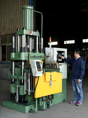 Kau&Ccedil; UK Transfer Press Mak&Idot; Nes&Idot;