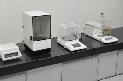 Astilbin Can Act as an Insecticide Against Anticarsia Gemmatalis