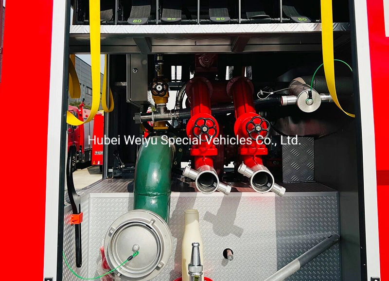 HOWO All-Wheel Drive 6 Ton Fire Rescue Water Sprinkler Truck