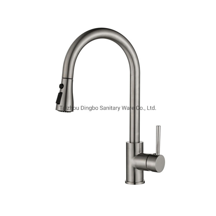 360 Degree Swivel Cold and Hold Kitchen Faucet with Pull out Sprayer