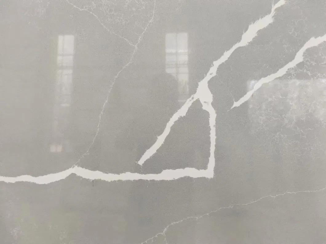 White Artificial Quartz Stone Slab with Natural Veins