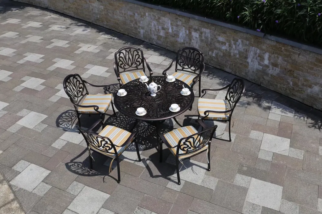 High End Outdoor Table and Chair Combination, Fully Cast Aluminum Round Table, Open-Air Garden, Courtyard, Outdoor Leisure Furniture