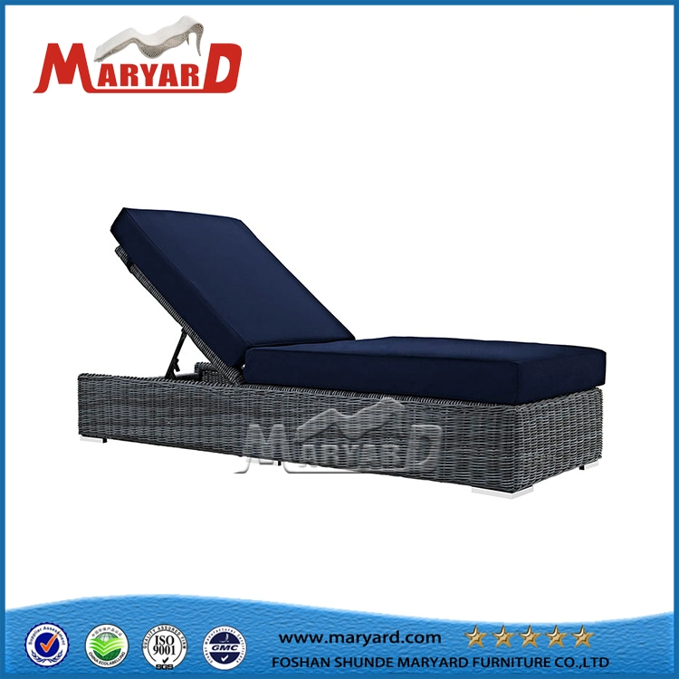 Outdoor Garden Aluminum Rattan Daybed Sun Lounger