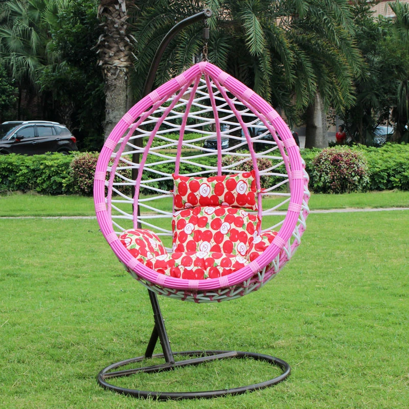 Fashionable Design Patio Rattan Hanging Garden Outdoor Revolving Swing Chair