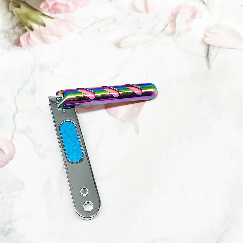 SSS 603yk-1 Plated Color Titanium Nail Clippers with Half Round and Half Hole Surface Are Convenient to Carry