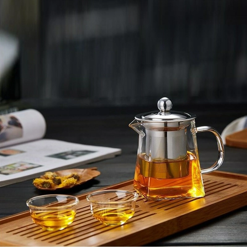 Durable Handmade High Borosil Glass Low Shape Teapot for Home and Office