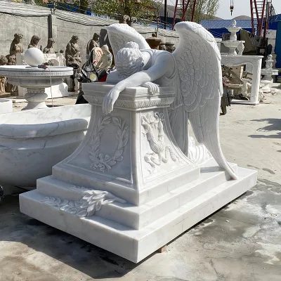  La decoración exterior talladas a mano los religiosos de la Piedra Natural marmol blanco de tamaño de la vida llorando Angel estatuas