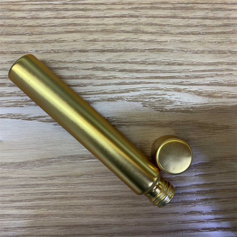 115mm Electroplated Golden Glass Joint Tube Custom Blunt Tubes with Child Resistant Lid