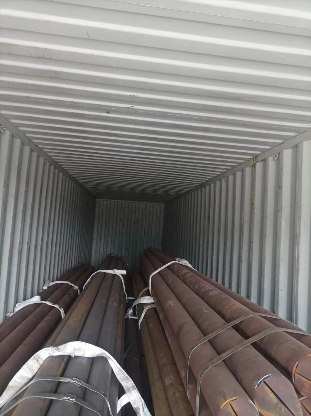 China Manufacturers API 5L/ASTM A106/A53/20#/45#/1020/1010/1045/Scm440/42CrMo Oilfield Casing Pipes Carbon Seamless Steel Pipe Oil Drilling Tubing Pipe