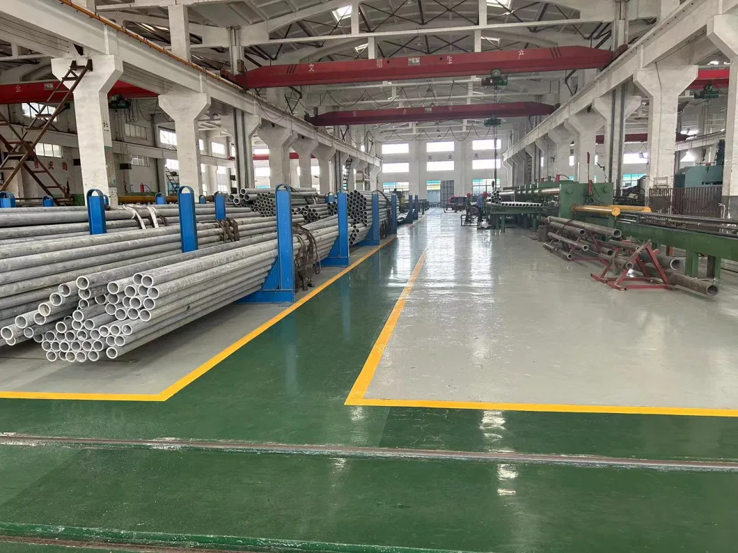 St52 E355 C45e Ck45 E410 E470 20mnv6 SAE1026 SAE1045 Carbon Steel Cold Drawn and Skived and Roller Burnished Seamless Hydraulic Cylinder Tube