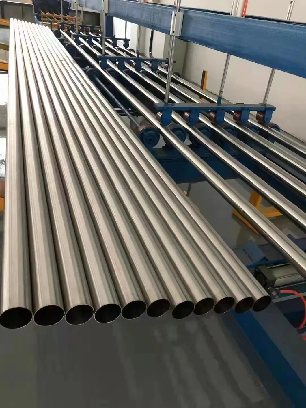 Hot Sale Stainless Steel Pipe 201 202 304 316 Heavy Wall Steel Pipe Price