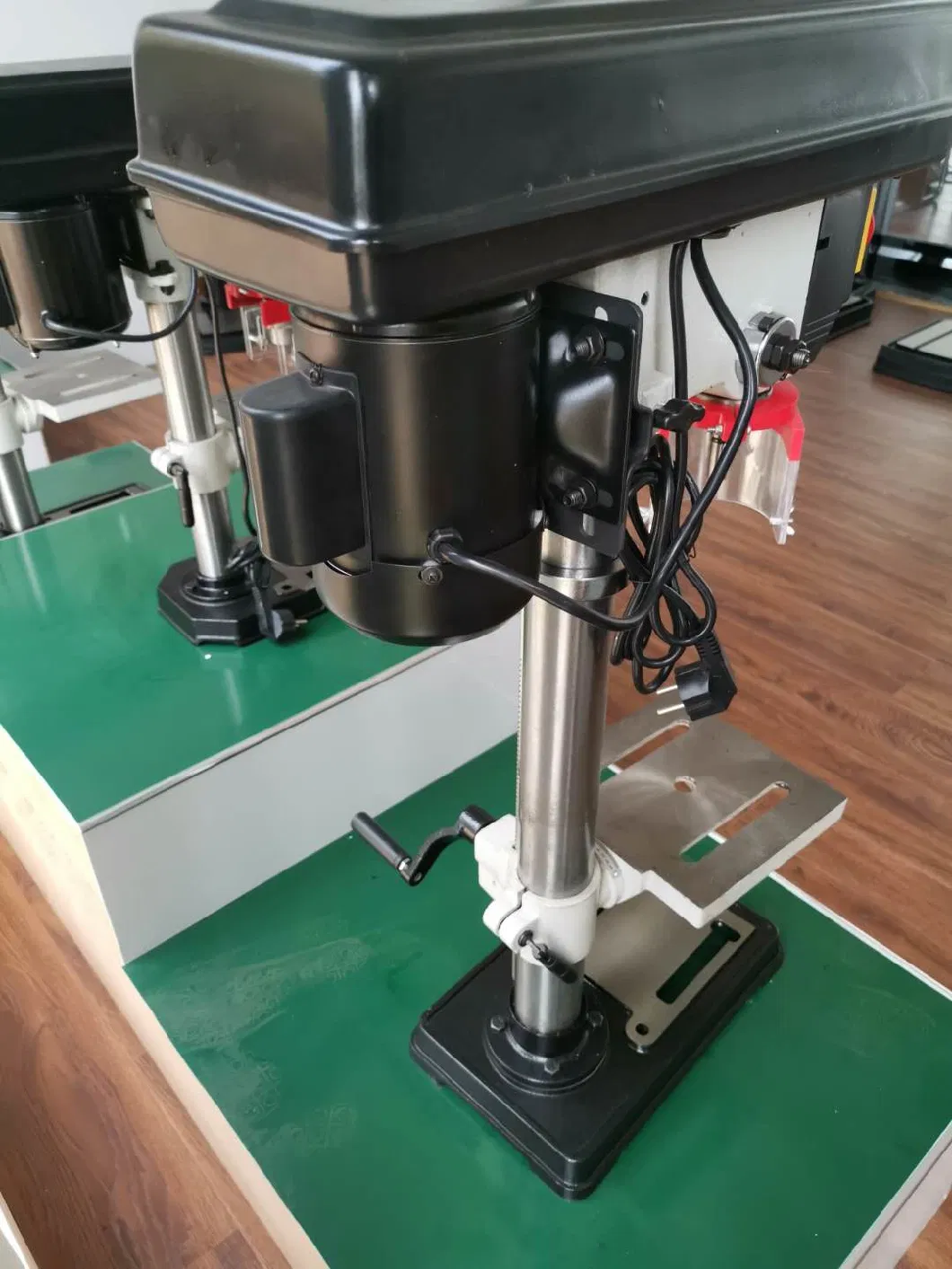 pillar drill press 16mm Drill Capacity 2 Floor type DP38016F