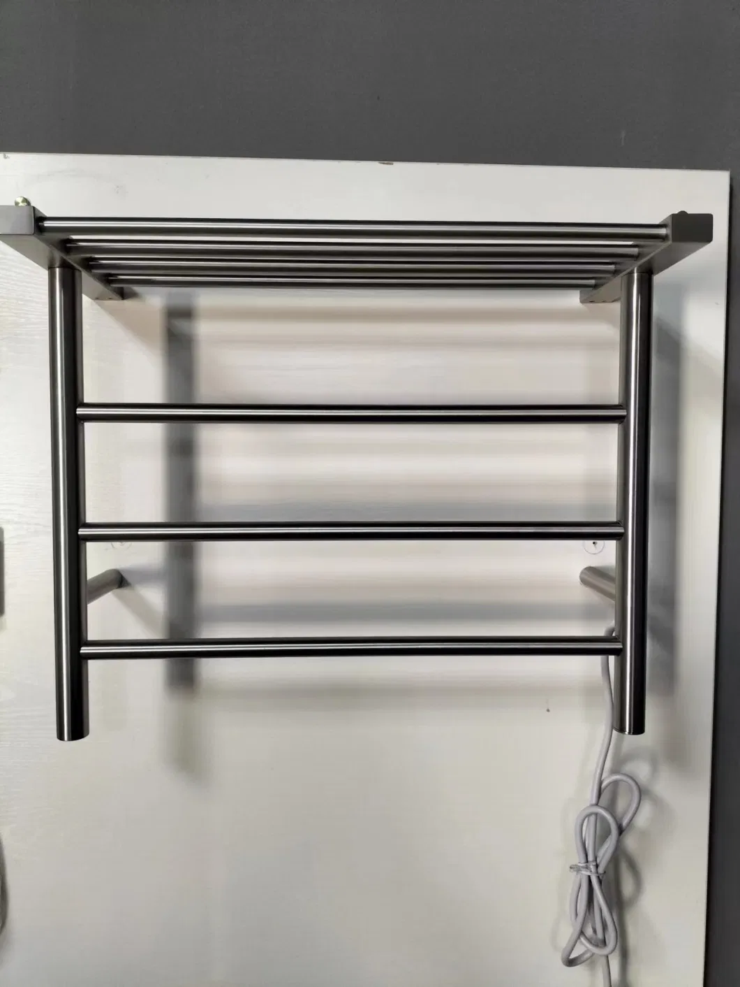 New Design of Heated Towel Rack, SUS304 Stainless Steel Electric Towel Warmer Wall-Mounted for Bathroom