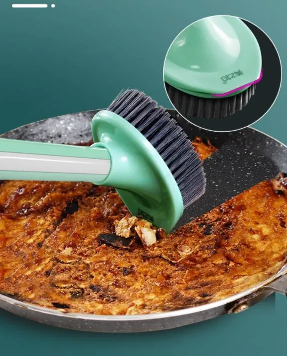 Automatic Liquid Brush to Remove Dirt and Oil Stains Without Damaging The Coating Long-Handled Brush