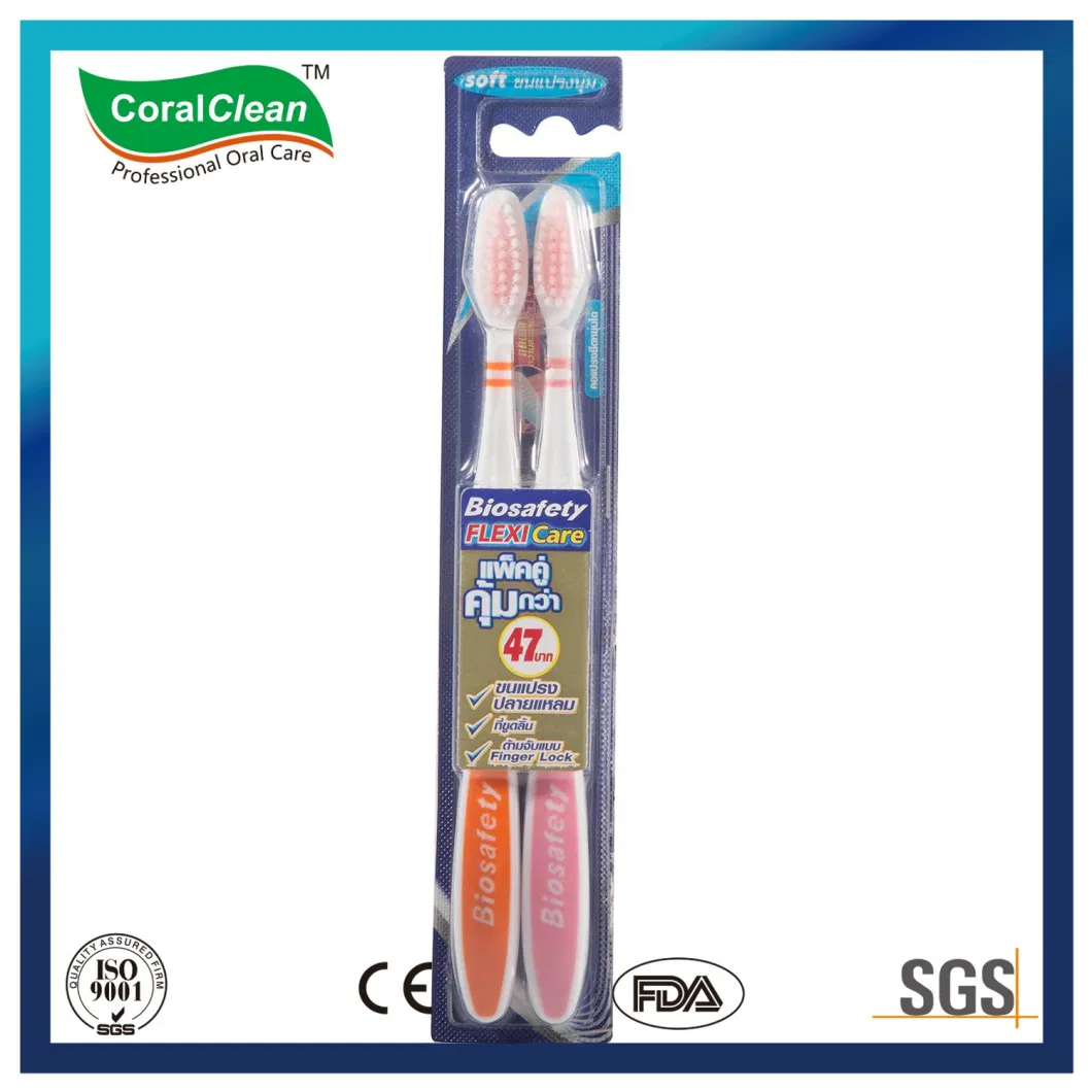 Fresh up Adults&prime; Toothbrush with Colorized Bristle