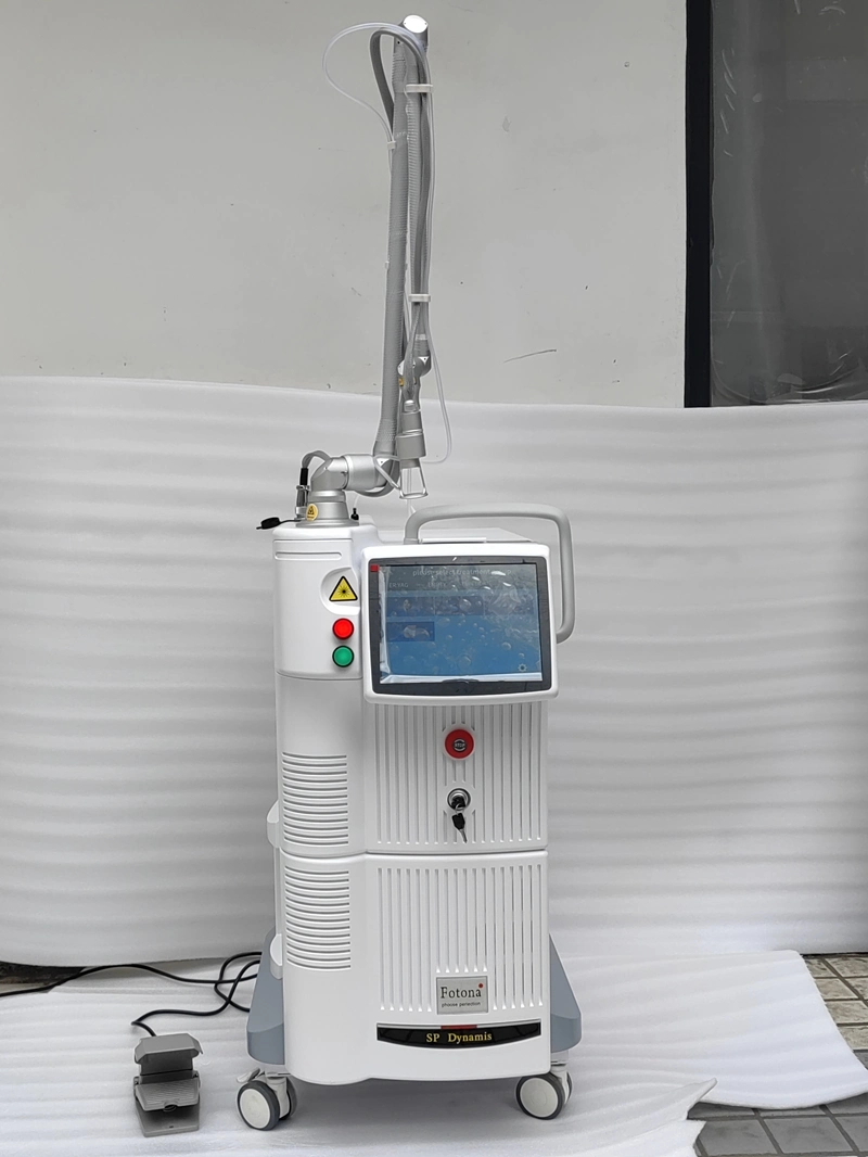 Beauty Fractional CO2 Laser Skin Resurfacing Machine Stretch Marks Acne Removal Vaginal Tightening CO2 Fractional Laser Machine Beauty Equipment