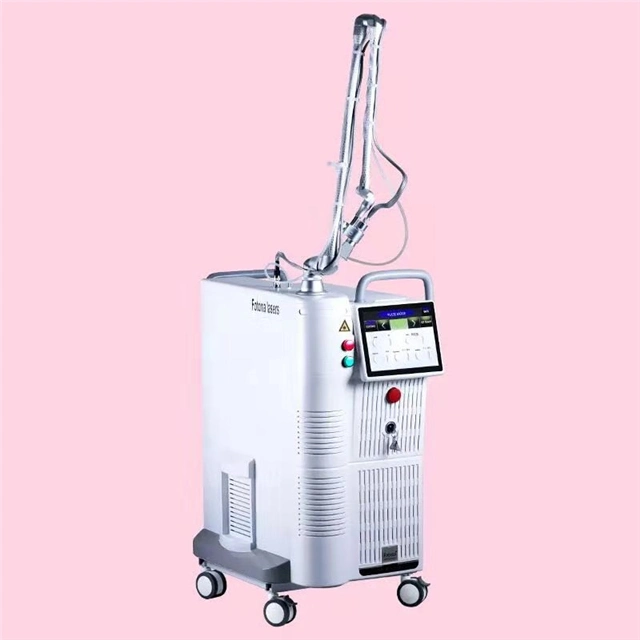 CO2 Fractional Laser Beauty Machine for Stretch Marks Removal and Vaginal Tightening