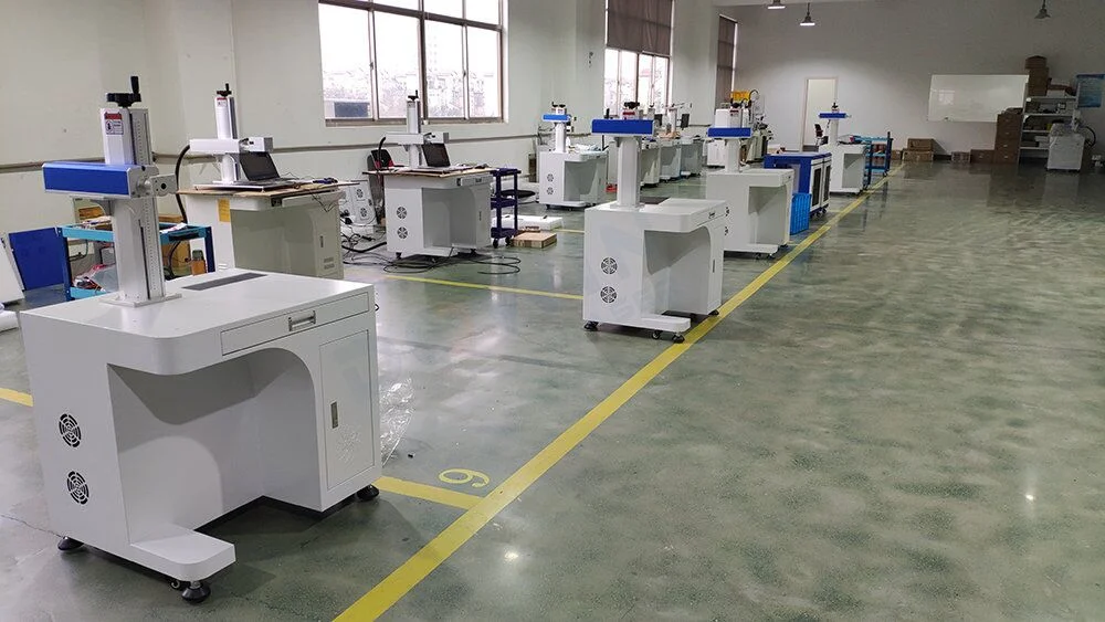 High Efficiency 30W 60W CO2 Laser Marking Machine for Electronic Components PVC Wood Ceramic Engraving