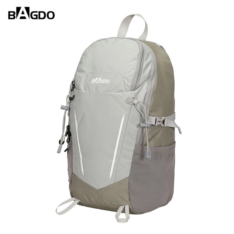 Wholesale Leisure Gears Lightweight Travel Outdoor Backpacks Waterproof Small Hiking Backpack