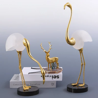 Moderne Ornamente Antike Kupfer Messing Lucky Animal Dekorative Skulptur Flamingo Zubehör