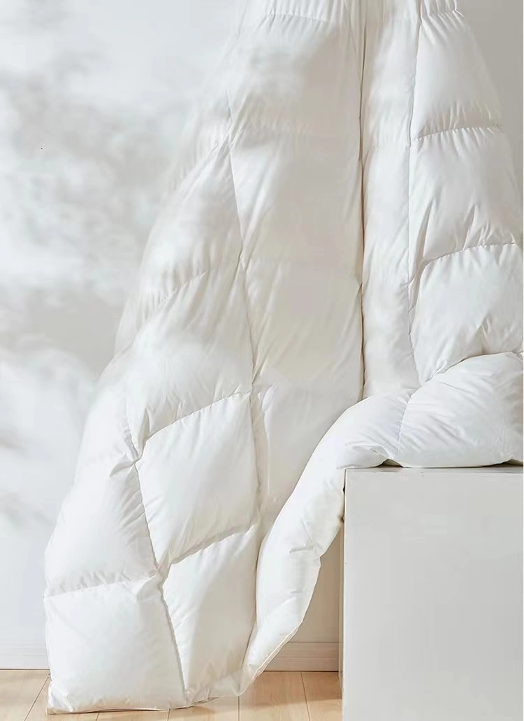 Warm and Comfortable Down Feather Comforter Quilt Edredon King White Bed Down Comforter