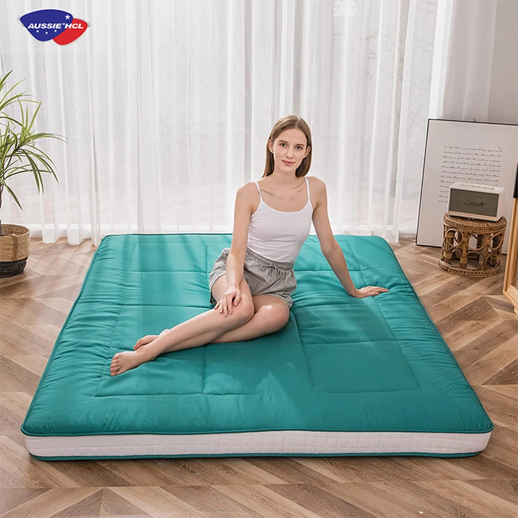 Import Cheapest Super Thick Folding Sleeping Pad High Quality Folding Decompression Floor Sleeping Pad Polyster Fiber Mattress Pads for Queen Size Bed