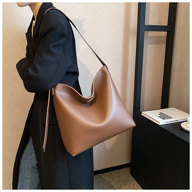 Soft Leather Bucket Handbag, Large Capacity Tote Bag, Casual and Lazy Underarm Bag, High-End Feeling, One Shoulder Crossbody Bag for Women