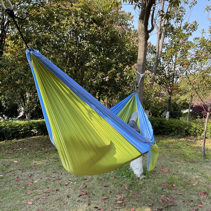 Nylon Heavy Duty Quick Dry Aerial Hammocks with Camping Accessories for Traveling
