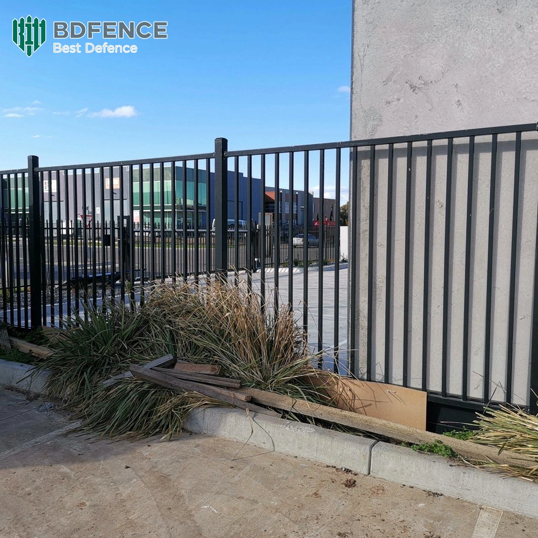Customized Size Steel Decorative Tubular Fencing Ornamental Industrial Garden Composite Garrison Fence