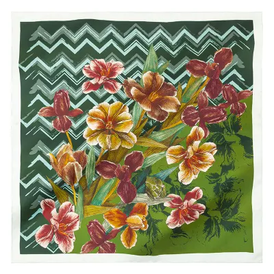 Double Digital Printing 100% Silk Scarf Hand Rolled Custom Design Low MOQ