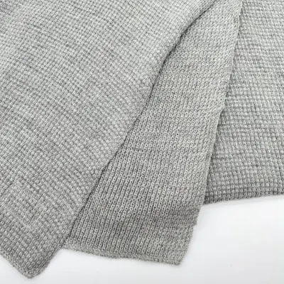 China Manufacturer Wholesale Newest Luxury Wool Thick Scarfs with Patterns