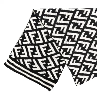 Home Rui Manufacturer Wholesaler Outerwear Apparel Accessory Design Unisex Autumn Winter Warmth Cashmere Feel Chunky Thick Heavy Character Wraps Blanket Scarf