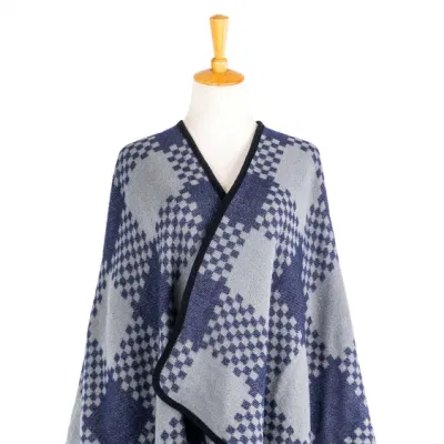 Lady Fashion Outfit Fall Winter Navy Reversible Woven Batwing Classic Block Binding Cozy Wraps Scottish Plaid Checks Thick Cape Shawl Stola Coat Cloak Poncho