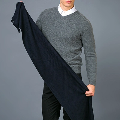 Merino Wool Scarf in Solid Color Jacquard Men&prime; S Muffler Scarf