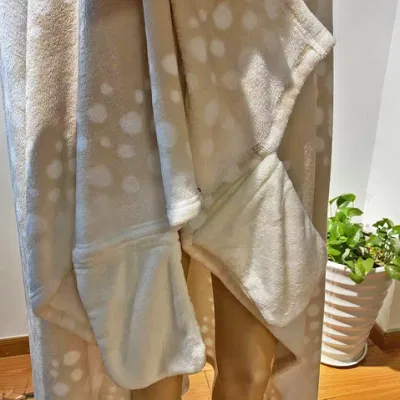 Women Bathrobe Special Printd Fleece Popular Blanket Hoodie Poncho Oversized with Deer Horn