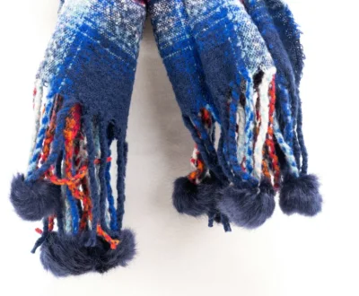 Quality Fashion Attractive Blue Checked Soft Tassel Decoration Woven Scarf