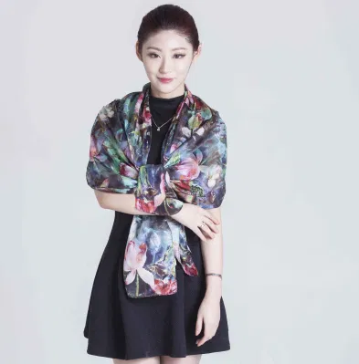 Factory Direct Sale 100% Silk Scarf Spring and Summer for Fashion Ladies
