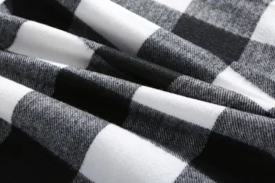 High Quality Custom Men Thick Winter Cashmere Scarf Fashion Plaid Pashmina Shawl Scarf with Tassel