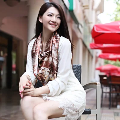 Digital Printed 100%Silk Fashion Shawl Custom Printed Long Scarf for Ladies