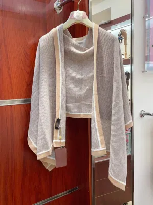 Wholesale Knitted Scarf Merino Wool Soft Warm Cashmere Shawl Versatile Designer Women Shawls Imitation Parody Loro Piana