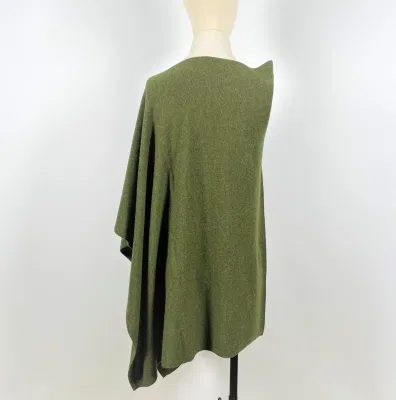 Women&prime;s Classic Fashion Crew Neck Rws Wool and Recycled Nylon Poncho