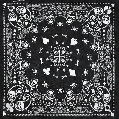 2023 Wholesale Ladies Spring Summer New Fashion Retro Floral Butterfly Print Satin Large Square Scarf Silk Scarf
