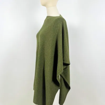 Women&prime;s Classic Fashion Crew Neck Rws Wool and Recycled Nylon Poncho