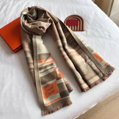 Cashew Gradient Scarf Fashion Pashmina Shawl Wholesale OEM ODM Fashion Designer Women Luxury Scarves Shawl Scarves