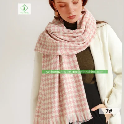 Fashion Plaid Cashmere Scarf with Tassel Classic Winter Lady Shawl