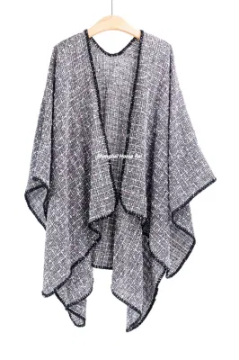 Home Rui Maufacturer Outerwear Spring Autumn Woman Apparel Accessory Boucle Cashmere Feel Tassel Wraps Small Grids Plaid Checks Cardigan Oversize Cloak Cape