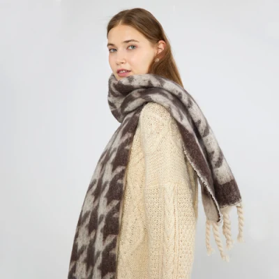 New Hand-Knotted Faux Cashmere Jacquard Scarf Women&prime;s Fall and Winter Neck Shawl