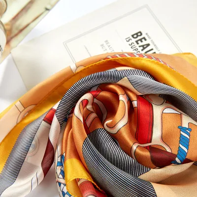 Wholesale Hi Jab Silk Scarf Custom Printing 70X70cm for Women Foulard Mulberry Silk Designer Scarf