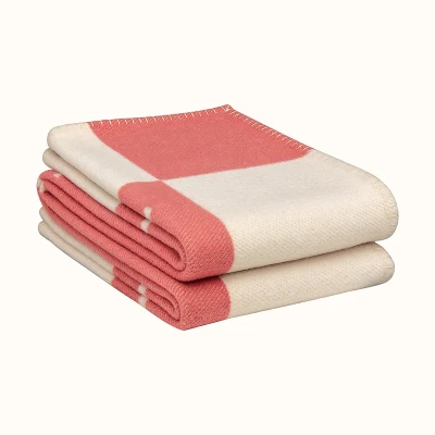 Thick Blanket Crochet Soft Shawl Warm Plaid Sofa Bed Fleece Knitting Cape