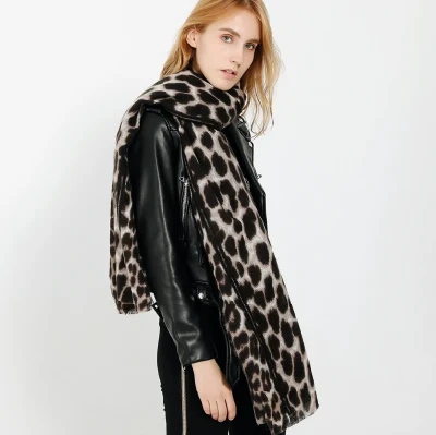 Women Fashion Leopard Pattern Animal Print Shawl Scarf Wrap, Soft Lightweight Shawl for Any Season